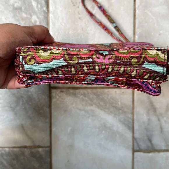 Vera‎ Bradley wristlet - Picture 8 of 16
